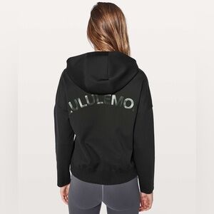Lululemon Shaped Spacer Scuba Hoodie Sweater – Black – Size 6 (Graphic Logo)